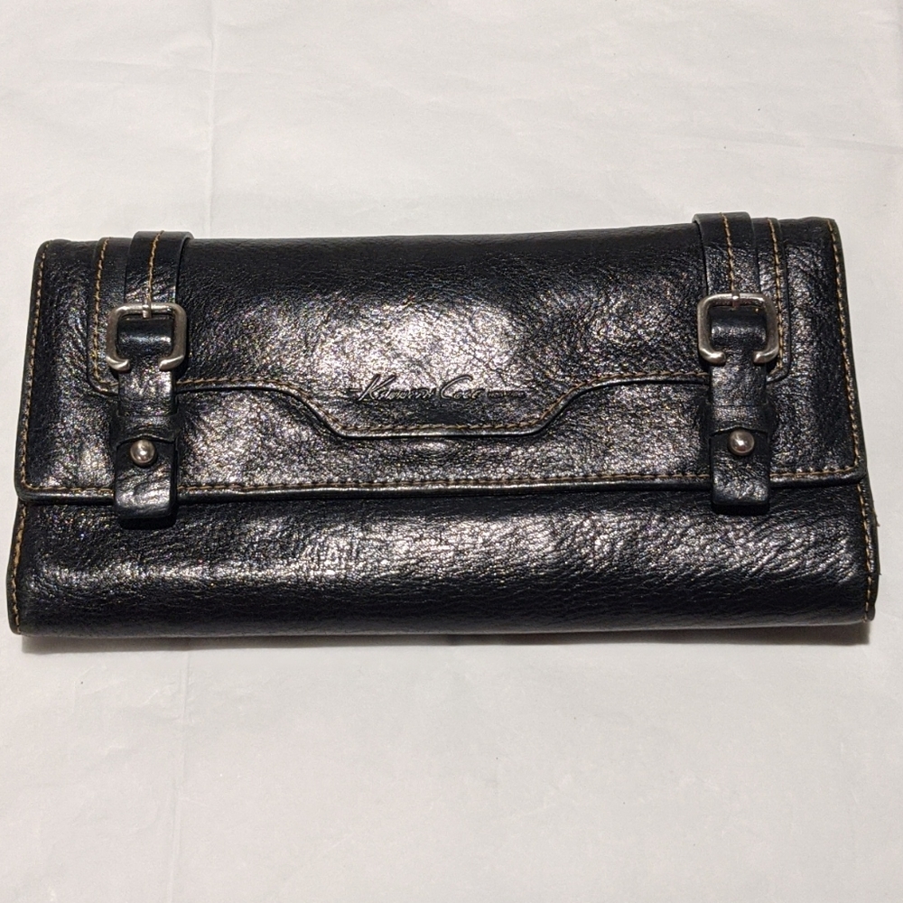 Kenneth Cole Black Leather Wallet.